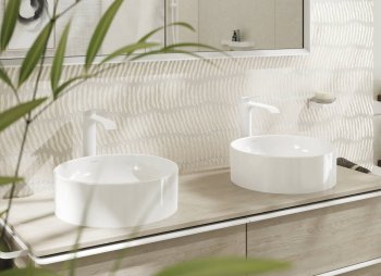 Смеситель для раковины Hansgrohe Vivenis 250, высокий излив, без донного клапана, матовый белый